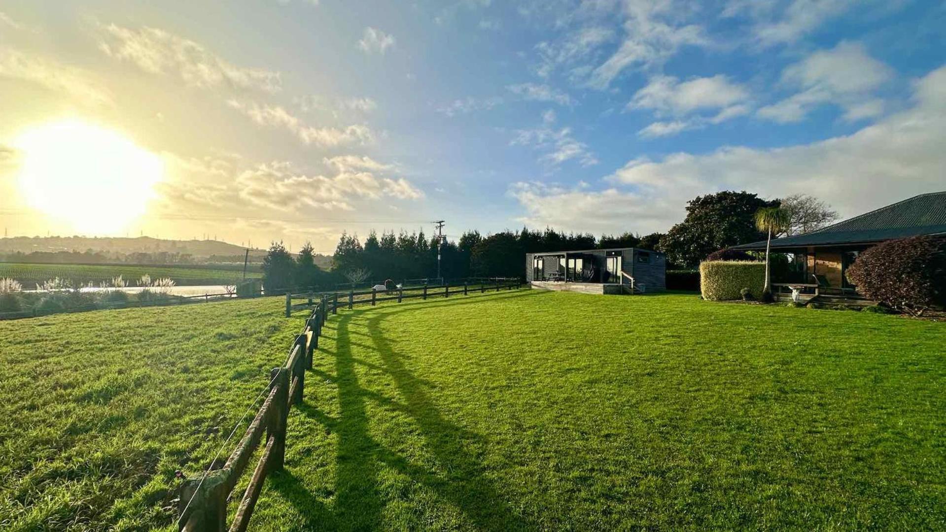 Heaven'S Rest B&B Pukekohe Екстер'єр фото